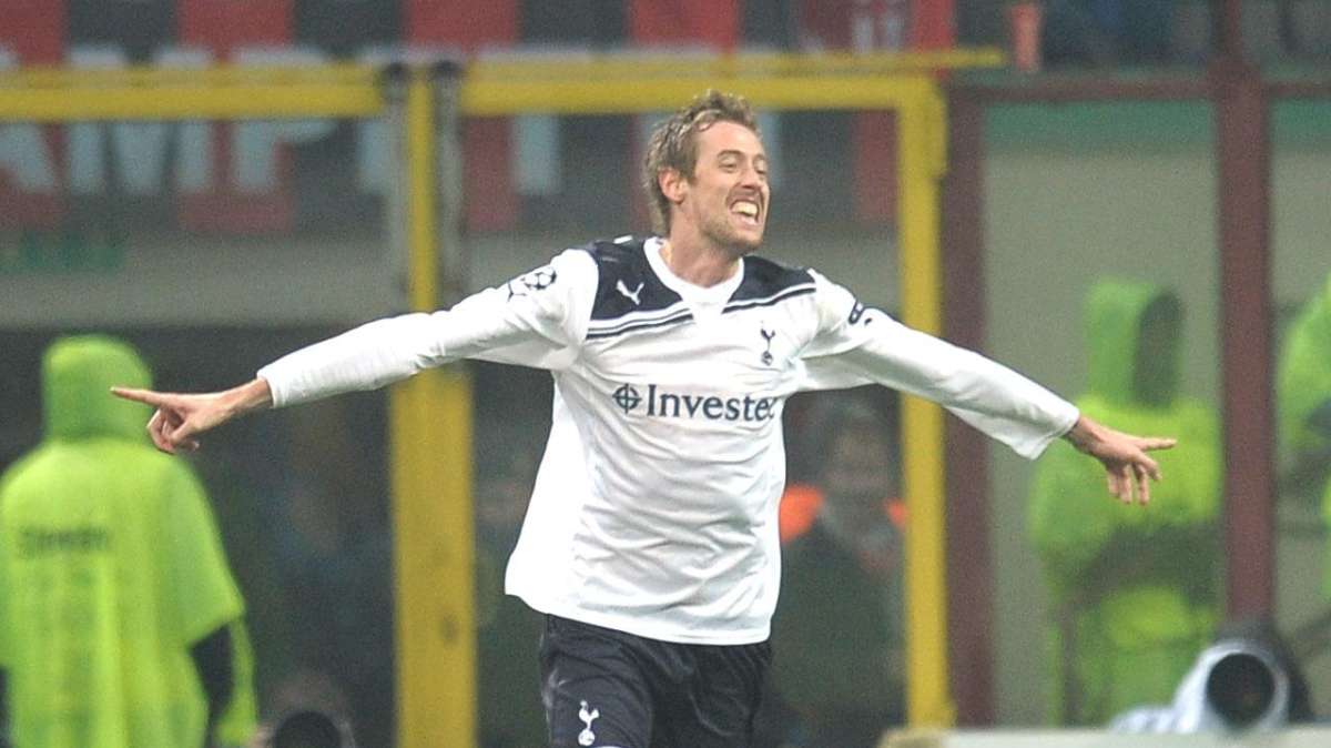 Milan, il cuore non basta. Gli Spurs volano ai quarti