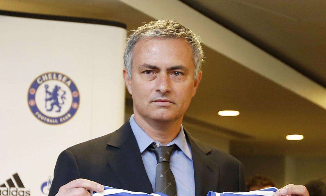 Chelsea, Mourinho: "Ce la giocheremo fino in fondo. Drogba e Sneijder fantastici"