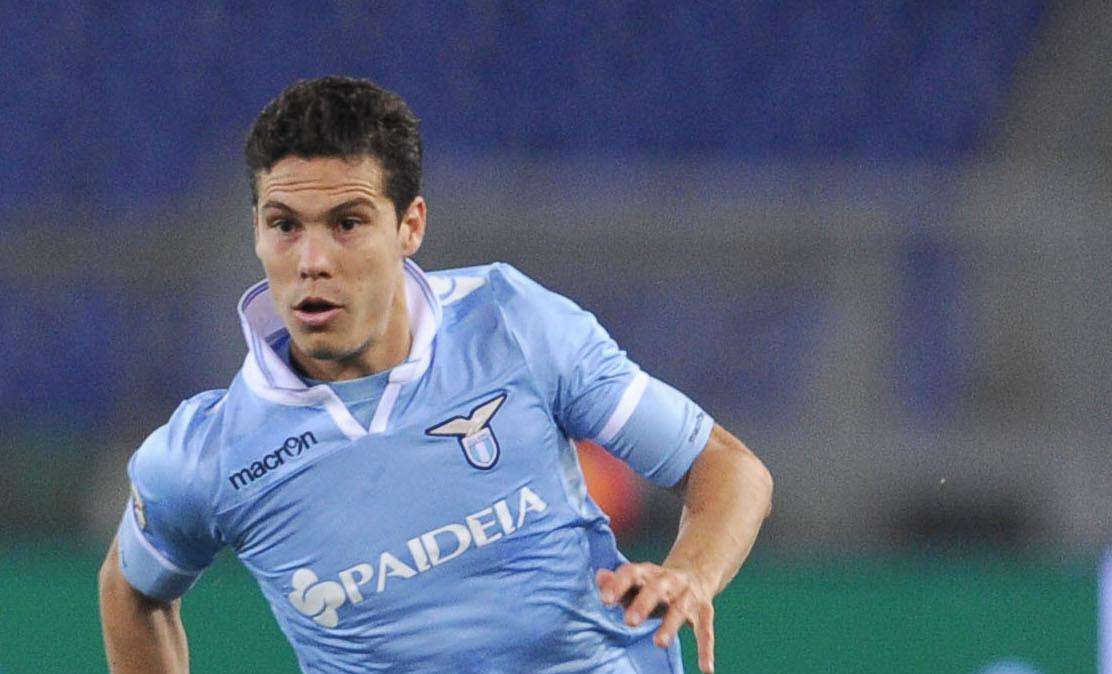 Lazio, Hernanes: "Io vicino all'Inter? Non è vero"
