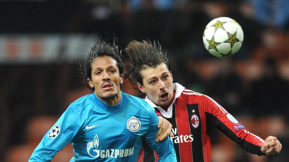 Top Zapata, flop Acerbi. Le pagelle del Milan