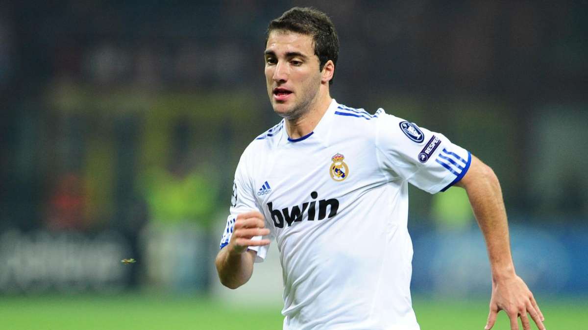 Real Madrid, Khedira e Higuain fuori con l'Ajax