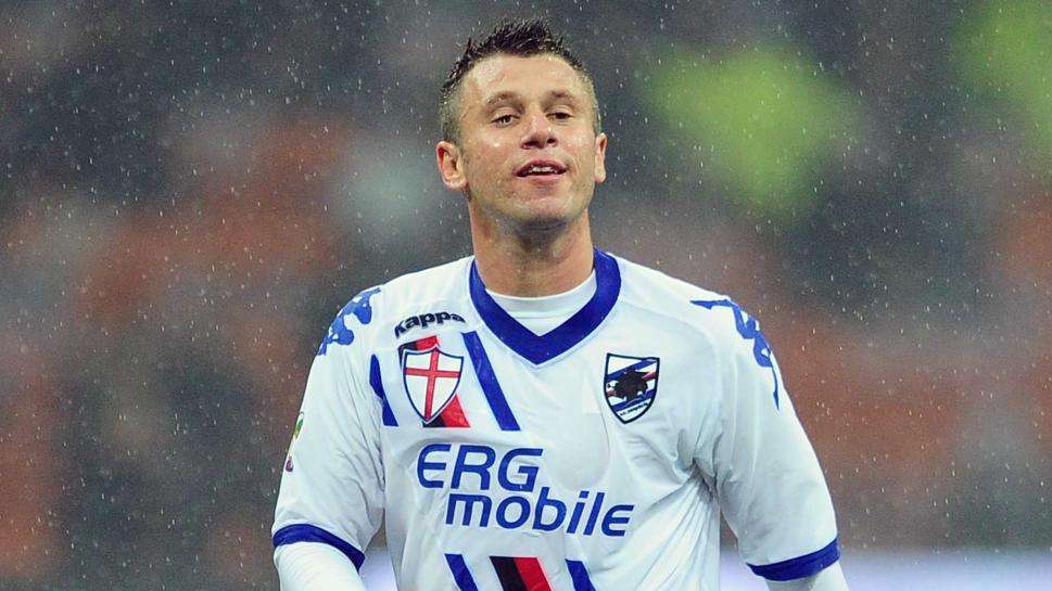 Milan, domani la firma di Cassano