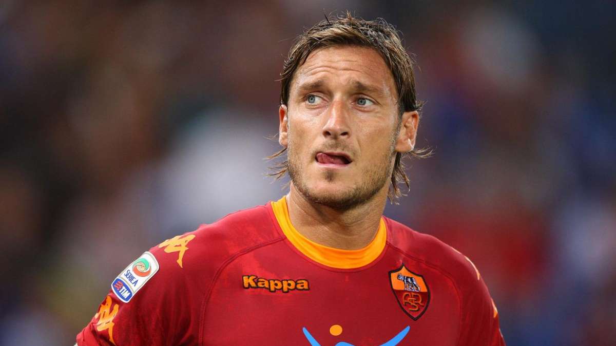 Roma, Totti risponde a Van Gaal