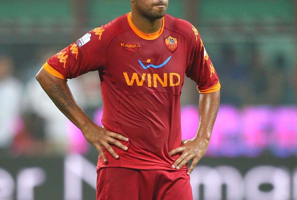 Roma, Adriano: "Aspettate a giudicarmi"