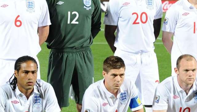 Chelsea, pronta multa record per Ashley Cole