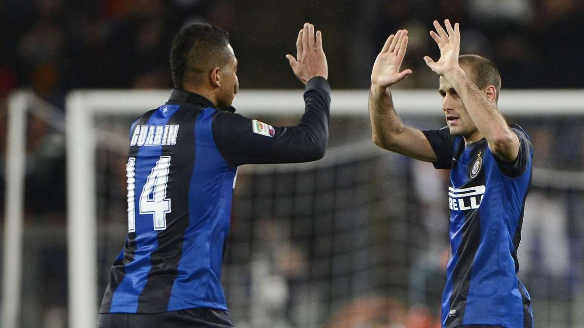 Super Guarin e Benassi, l'Inter batte il Cluj e vola agli ottavi di finale