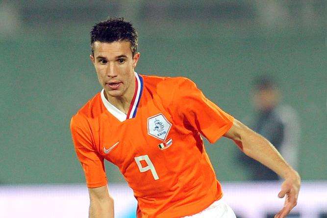 Arsenal, esami per Van Persie: in dubbio per il Barça