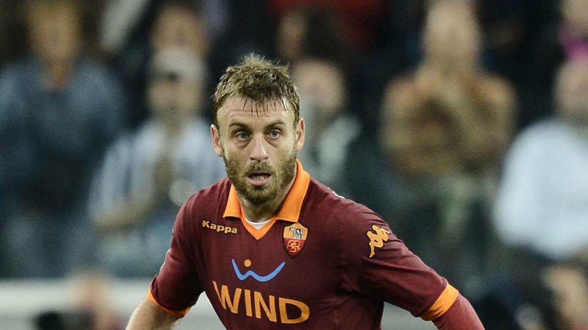 Psg, Al Khelaifi: "De Rossi è uno dei miglior centrocampisti al mondo"