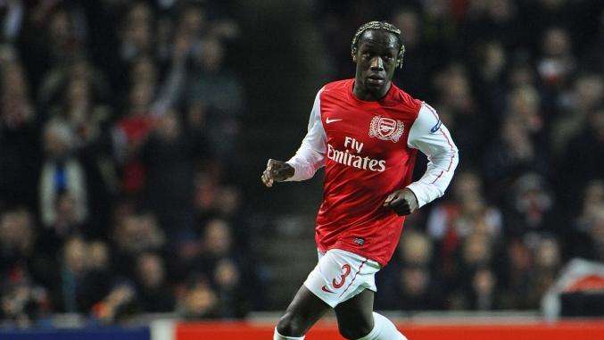 Manchester City, idea Sagna per la difesa