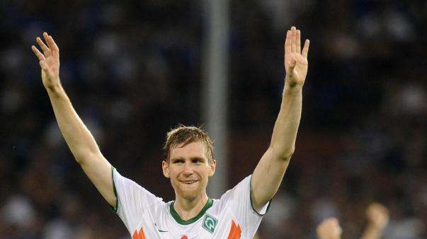 Arsenal, Mertesacker chiede tempo