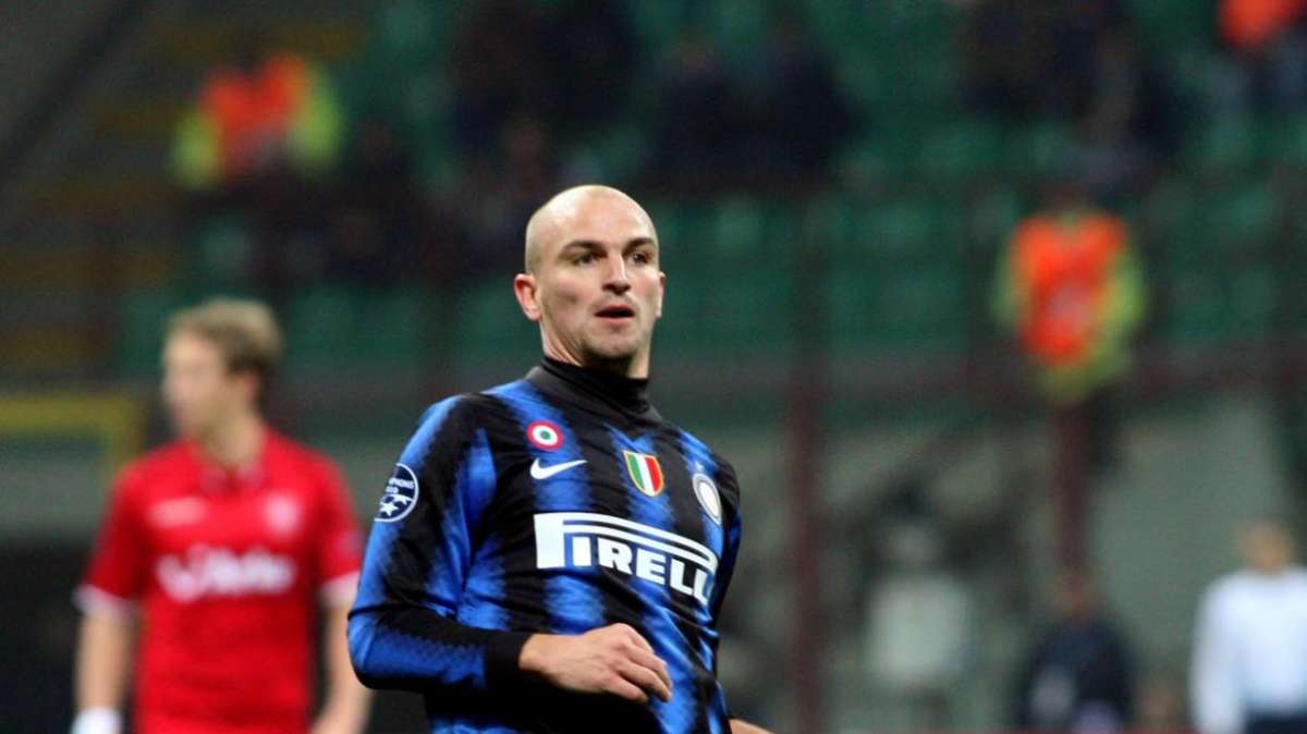 Inter, Cambiasso: "Finirò all'Inter, ma smetto col calcio prima di Zanetti"