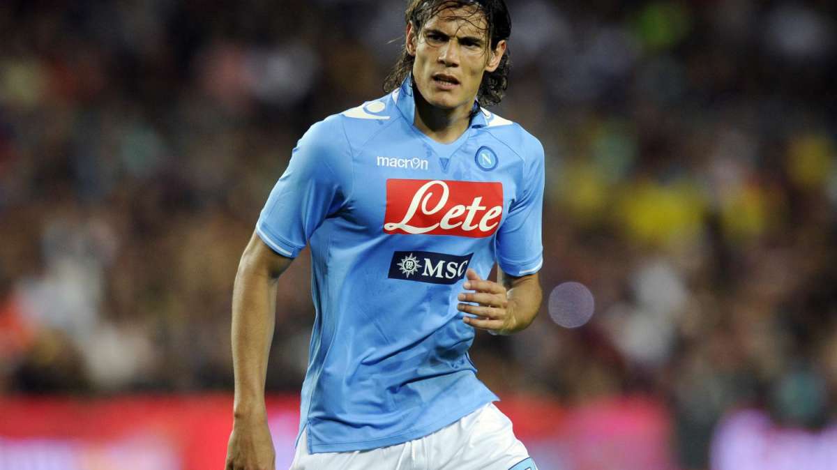 Cavani fa sognare Napoli, Kolarov la riporta sulla terra