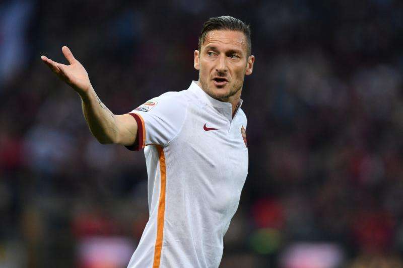 Rinnovo Totti: C'è ancora tanto da discutere