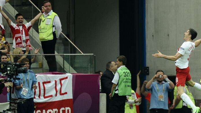 Juventus, Paratici in missione polacca