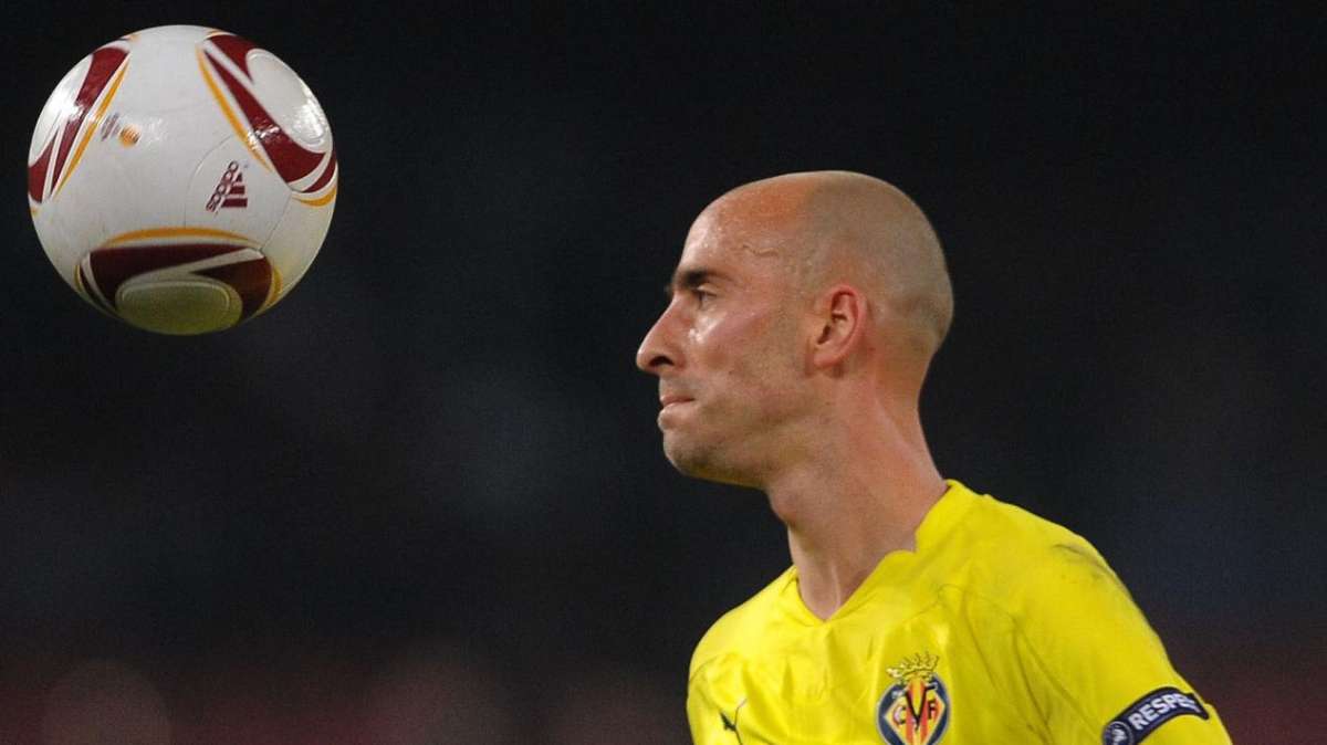 Napoli, ag. Borja Valero: "Non c'è niente"