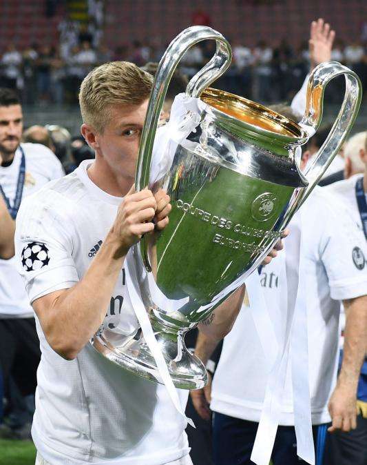 Real, futuro blindato per Kross