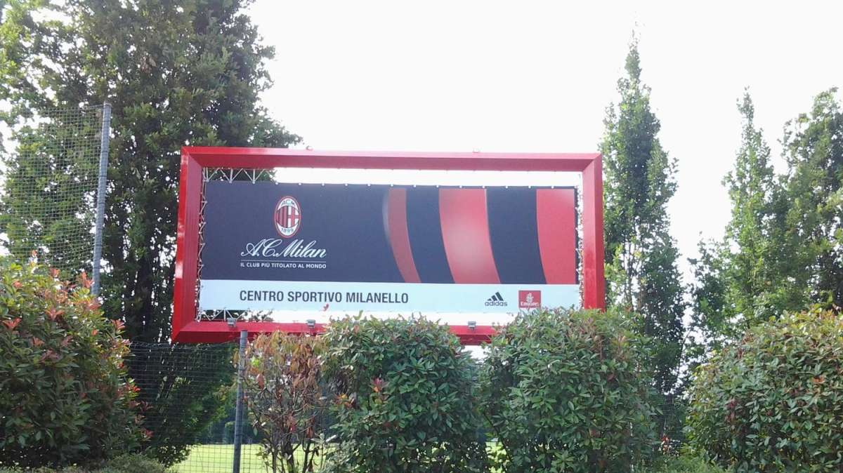 Milan, domani conferenza stampa e rifinitura a Milanello