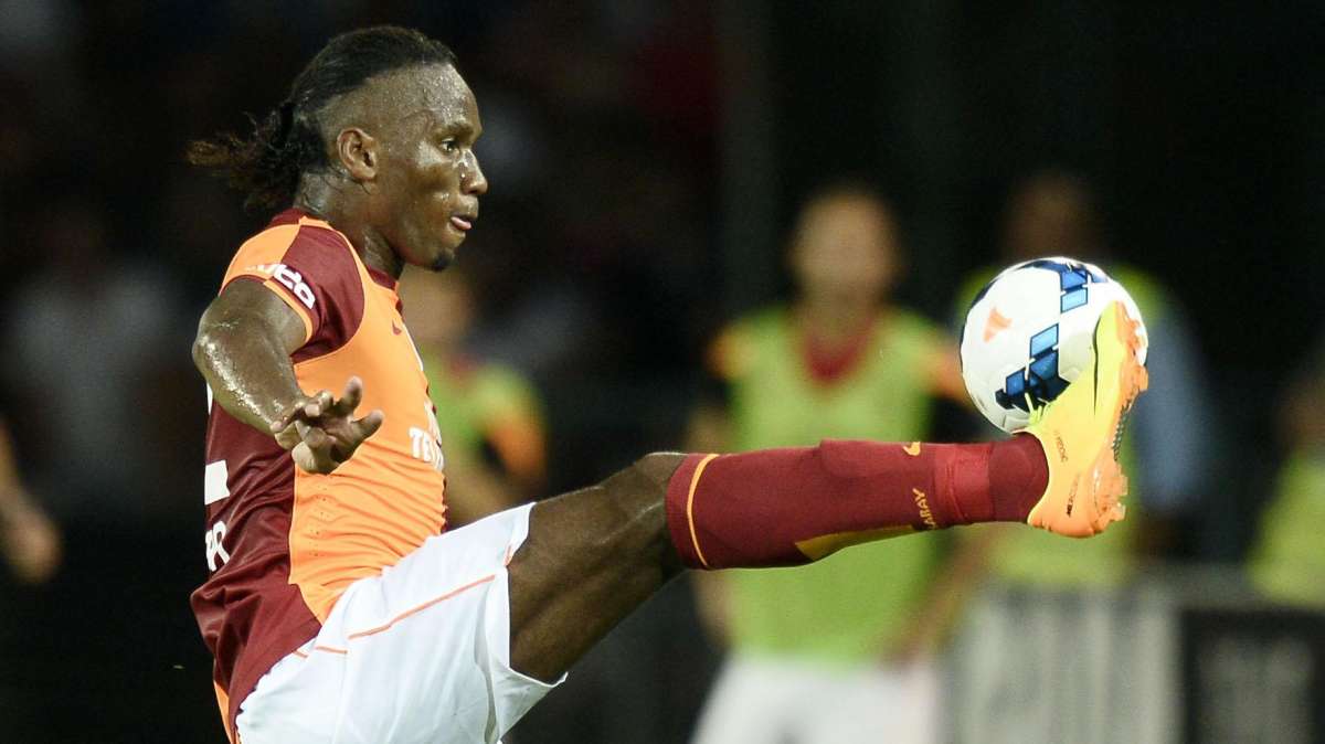 Galatasaray, pazza idea per il ruolo di mister: Drogba calciatore-allenatore?