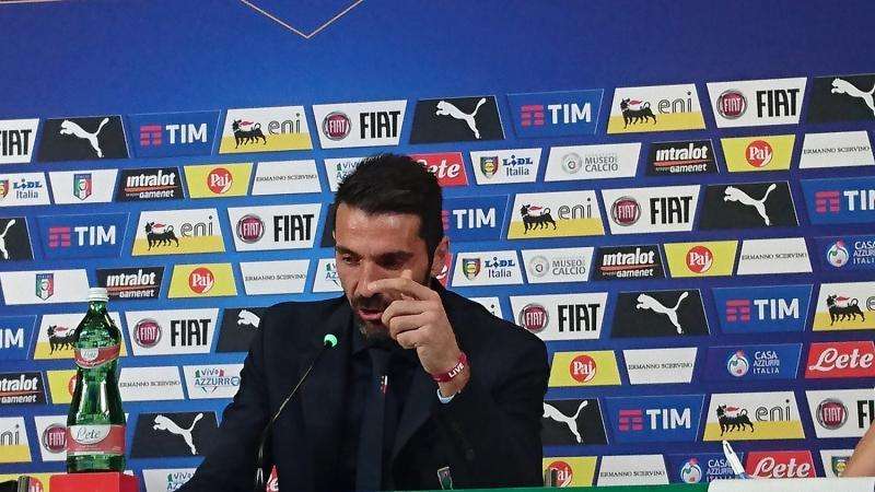 Juventus, Buffon tuona contro la squadra: “In Italia vinciamo perché gli altri si scansano”.