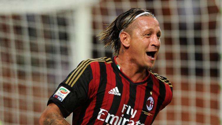 Milan, tegola Mexes. Il francese salta la sfida col Celtic