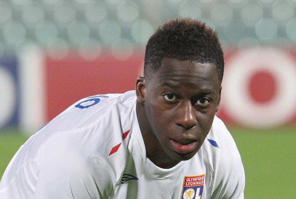 Valencia, Cissokho: "Avremo bisogno dei nostri tifosi, il PSG ha un attacco straordinario"