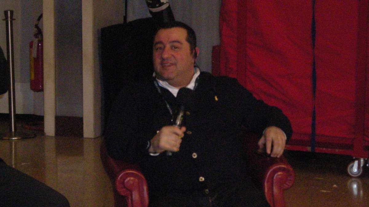Futuro Balotelli, Raiola alimenta le voci: "Un giorno rigiocherà il derby di Milano"