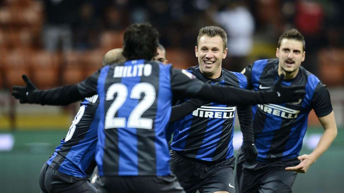 Inter-Cluj, top Palacio. Flop... l'arbitro!