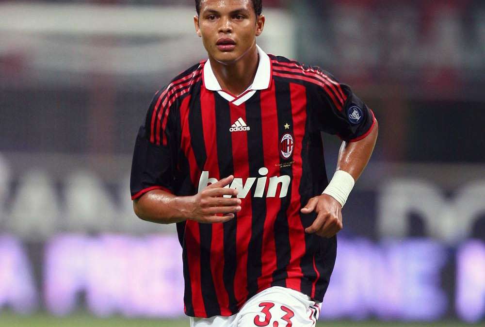 Milan, risentimento muscolare per Thiago Silva