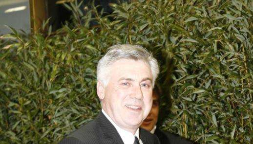 PSG, Ancelotti: "Hazard non ci interessa"