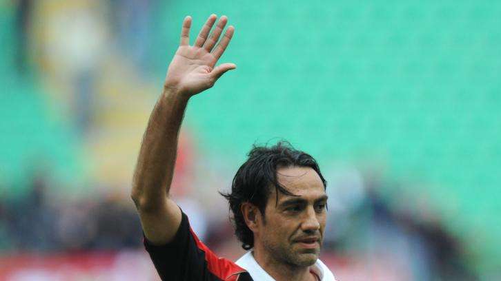 Nesta attacca: "Max e Pippo sono due bambini"