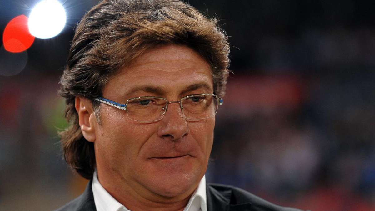 Napoli, Mazzarri: "Prevedibile che avremmo pagato qualcosa. Ma la squadra c'è"