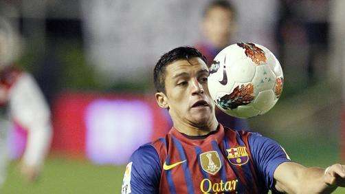 Barça, un mese di stop per Sanchez
