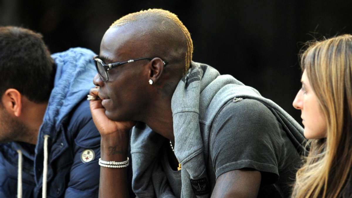 Balotelli, una bravata che sa di addio. Il Milan resta alla finestra