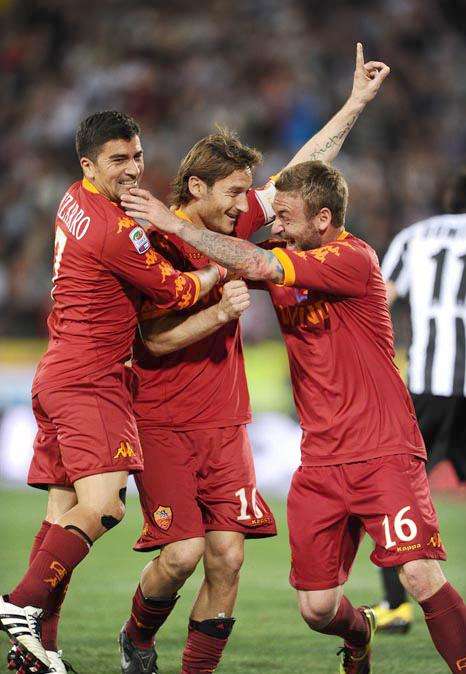 Roma, Montella: "Una grande vittoria del gruppo"