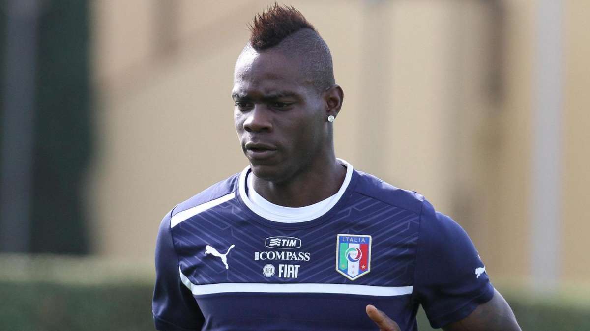 Milan, Abete: "C'è troppa pressione su Balotelli"