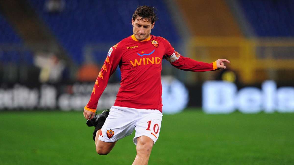 Roma, Totti: "Voglio la Champions con questa maglia"