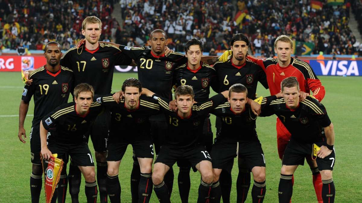 Bayer Leverkusen, il Borussia allunga