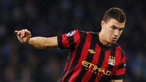 Man City, Dzeko: "Resto e mi gioco il posto"