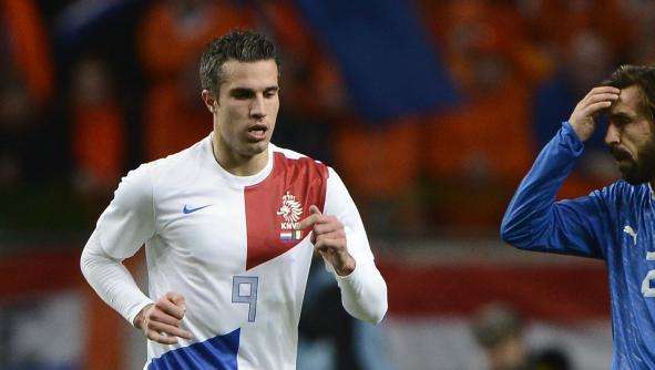 Ferguson: "Van Persie mai vicino al City"