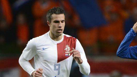 Man. Utd, Van Persie non si dà pace: "Vergognoso quel rosso a Nani"