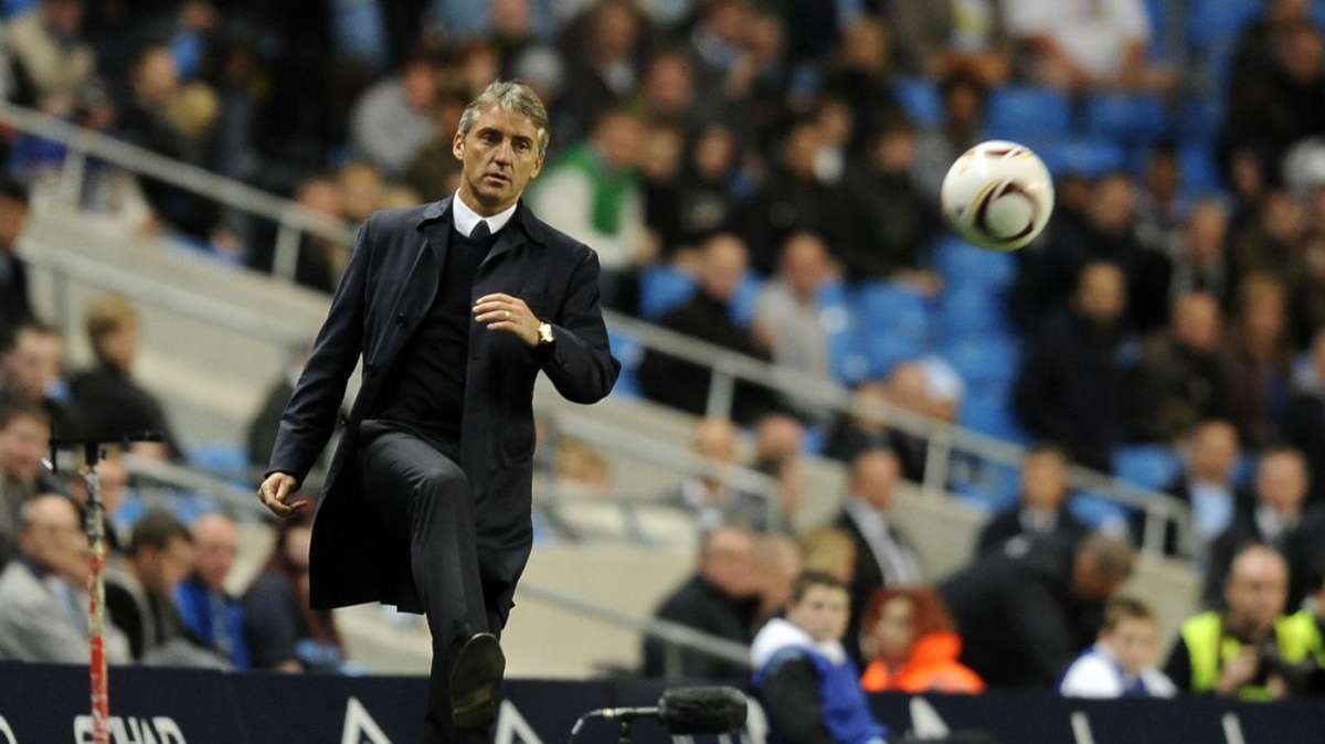 Manchester City, rissa sfiorata fra Mancini e Tevez