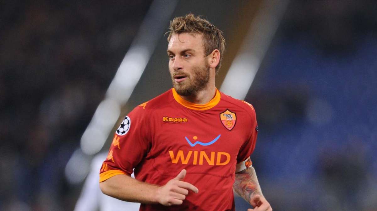 Roma, De Rossi: "Vorrei Shakhtar o Schalke agli ottavi"