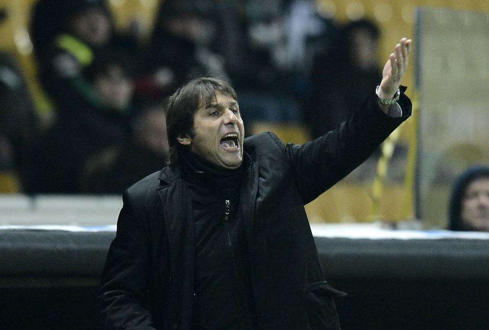 Conte non le manda a dire