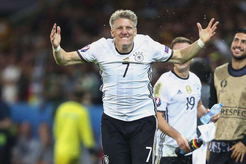 Rigori Germania-Italia, Schweinsteiger: "Ecco perchè ho deciso di calciarli sotto la curva azzurra"