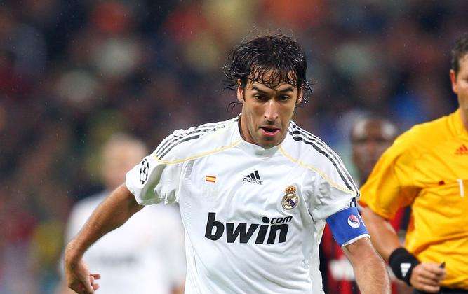 Schalke04, Raul vuole rinnovare