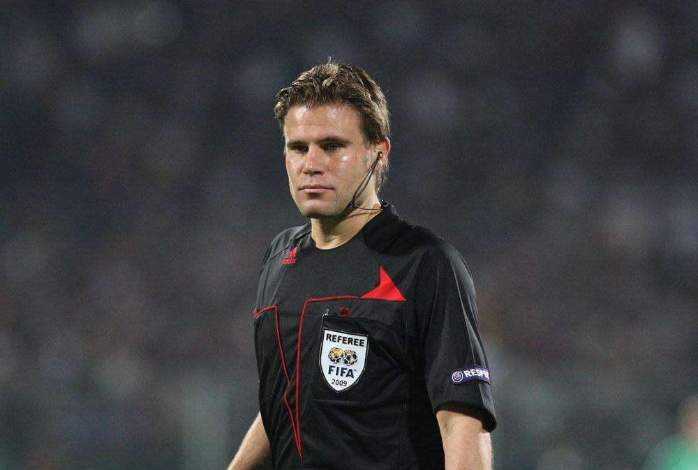 Arbitri: Cakir per il Napoli, Brych per il Milan