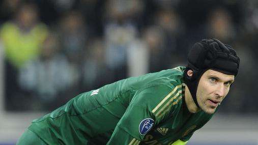 Chelsea, Cech pronto a giocare anche con un dito rotto