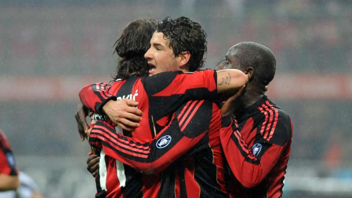 Milan-Ganso continua il corteggiamento