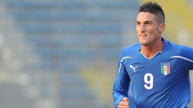 Macheda, l'agente tuona: "Come può incidere se non gioca?"