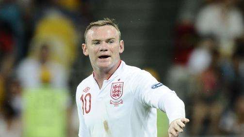 Man. Utd, Rooney brucia le tappe: in panchina stasera?